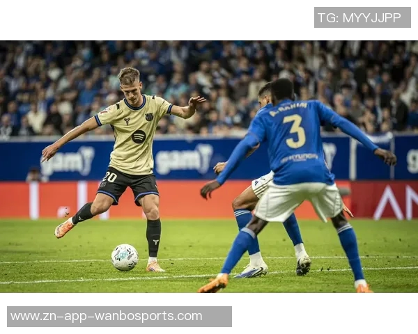 孔德在国际比赛日前连战七场仅对阵奥维耶多时担任替补终于迎来休息时刻 孔德在国际比赛日前连战七场仅对阵奥维耶多时担任替补终于迎来休息时刻