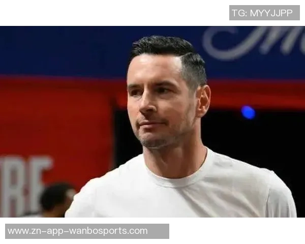 詹东里回归或助攻势如虹雷迪克防守提升之路仍需时日 詹东里回归或助攻势如虹雷迪克防守提升之路仍需时日