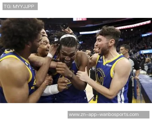 卢尼半场表现出色高效6中4贡献8分3篮板2助攻依然是卢姥爷