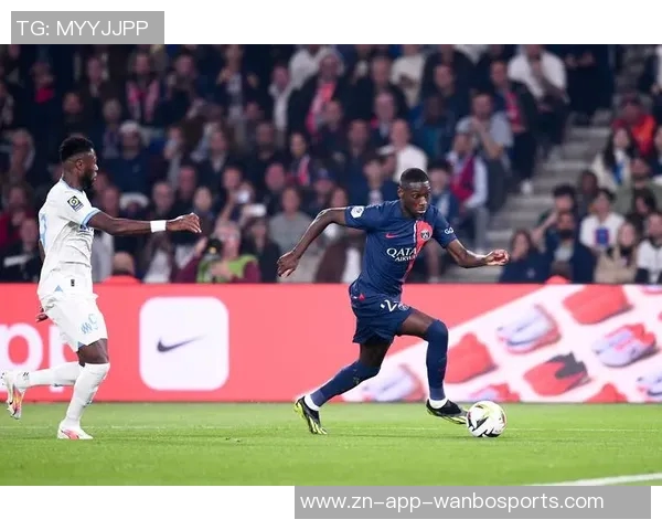 穆阿尼遭马奎尔撞击下巴受伤无需手术预计缺阵六到八周 穆阿尼遭马奎尔撞击下巴受伤无需手术预计缺阵六到八周