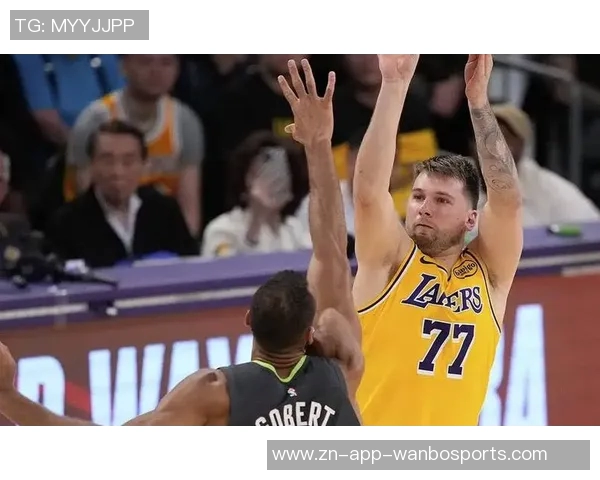 里夫斯称赞东契奇为联盟顶尖球员他的表现令所有人都不感到意外